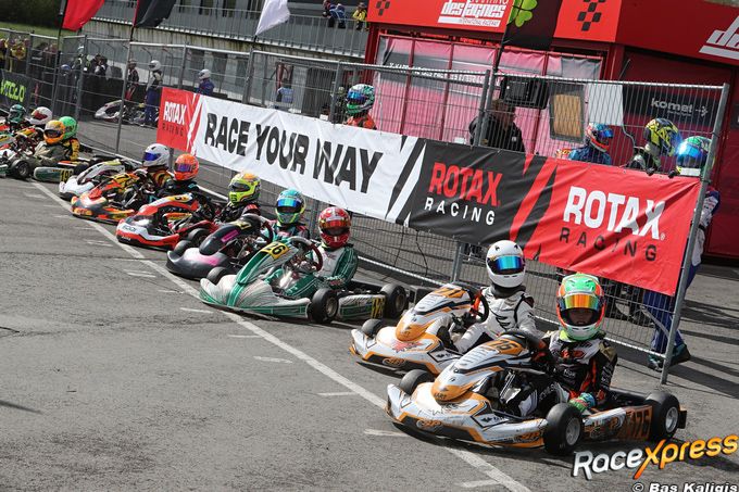 MiniMax Victor Ruyts