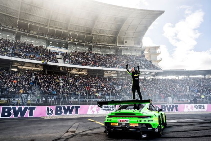 Ayhancan Güven TR/Manthey EMA Kampioen DTM 2025 Hockenheimring Foto 1