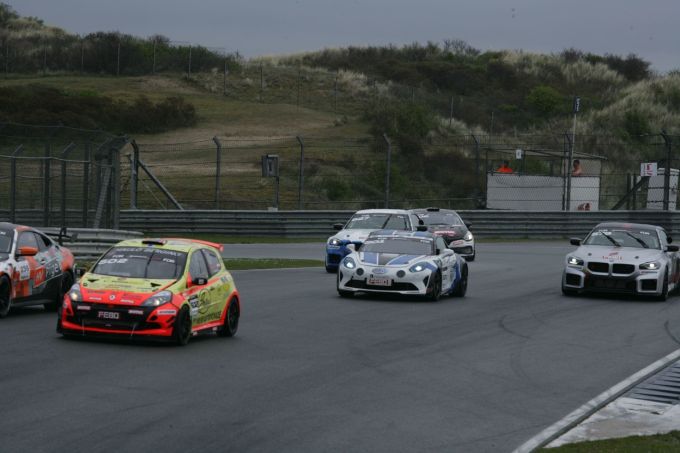 V-Max Voorjaarsraces by Supercar Madness