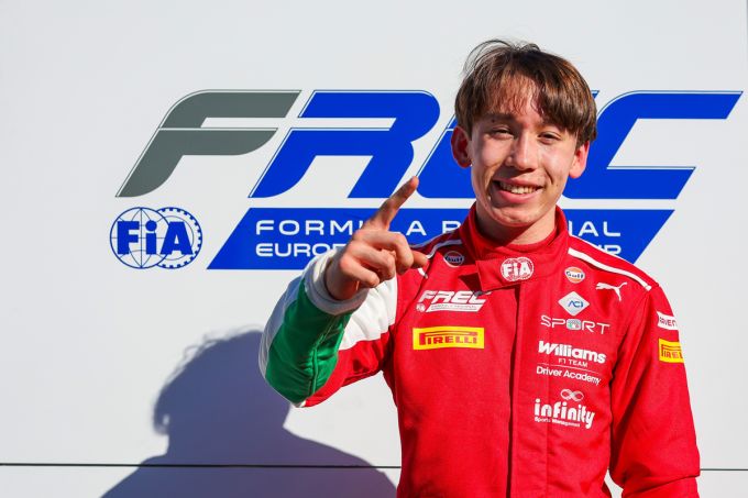 Kean Nakamura-Berta pakt historische eerste pole in het FIA Formula Regional European Championship