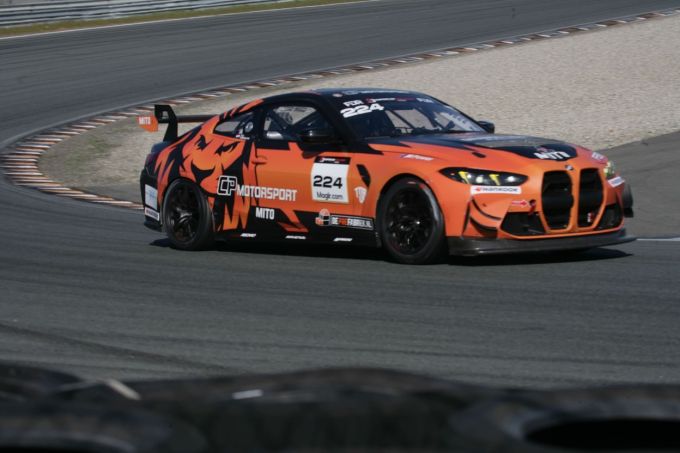 V-Max Voorjaarsraces by Supercar Madness