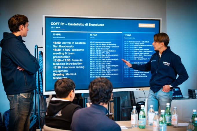 Ronde 1 van de eerste editie van de Champions of the Future Racing Academy ten einde