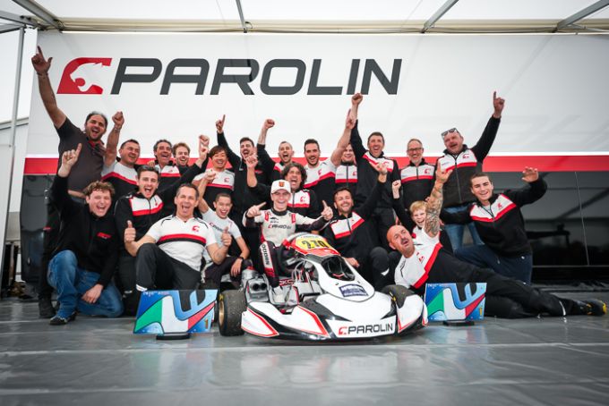 Dean Hoogendoorn wint in OK in La Conca