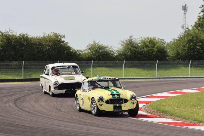SuperSixties Donington Park 2026