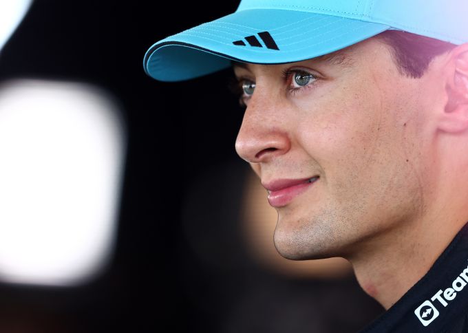 Geroge Russell Mercedes Barcelona Kimi Antonelli